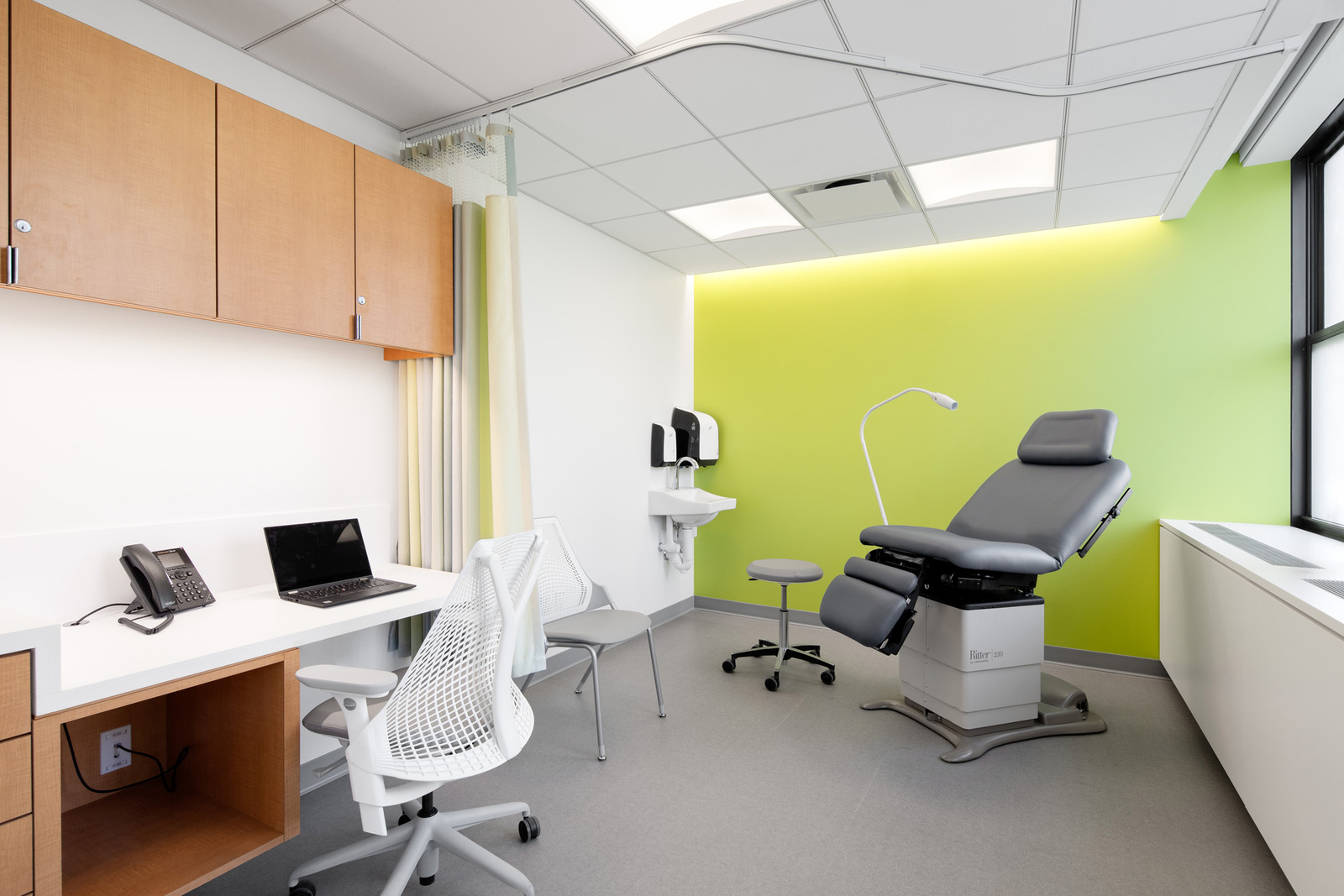 Stephen Yablon Architecture - Planned Parenthood Bronx